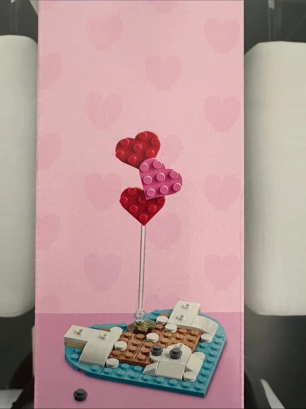 LEGO Penguins in Love Building Set - Pink/Black/White